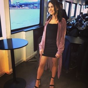 Meet your Posher, Vivian